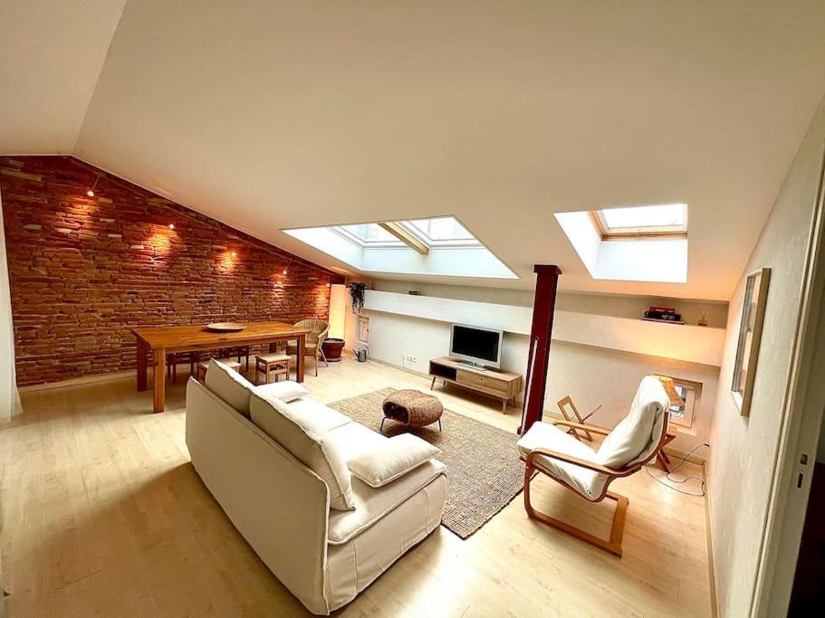 Апартаменты Cosy Flat In The City Centre Тулуза Экстерьер фото