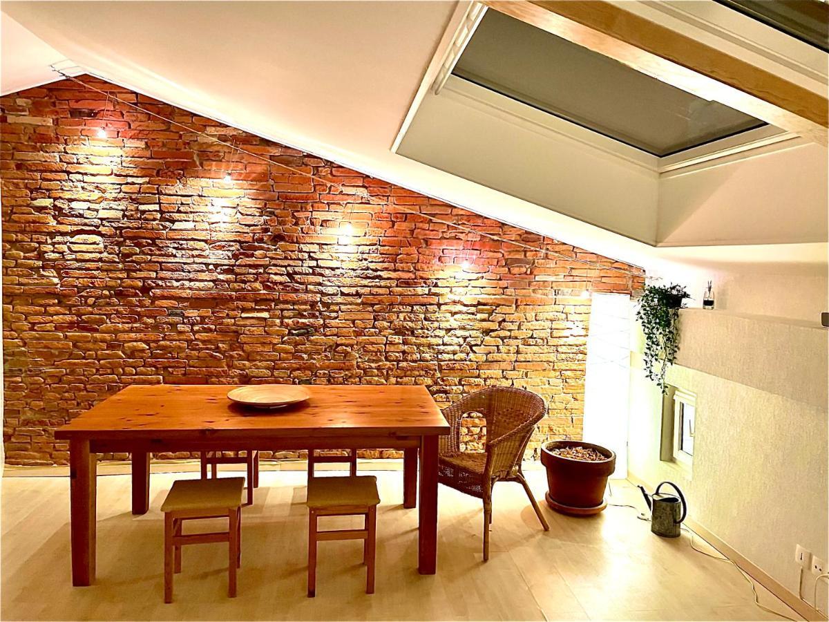 Апартаменты Cosy Flat In The City Centre Тулуза Экстерьер фото